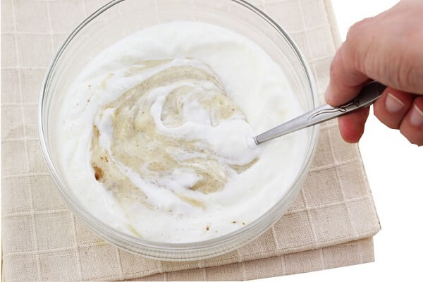 3- Cách làm kem chuối sữa tươi
