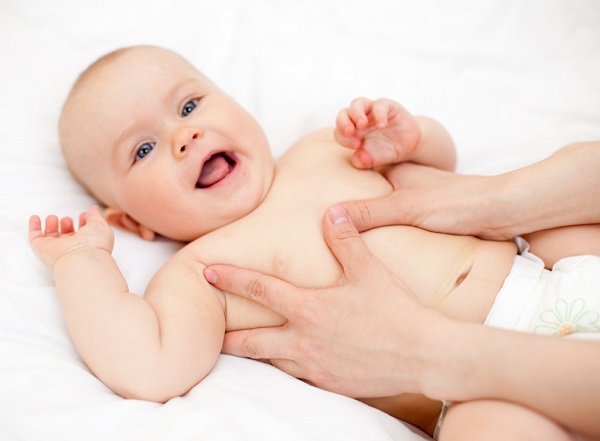 Trẻ sơ sinh xì hơi nhiều, liệu có bình thường?